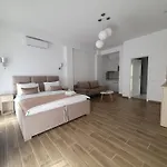 Mianelly Mamaia Nord * Năvodari