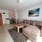 Apartament Mianelly Mamaia Nord Năvodari