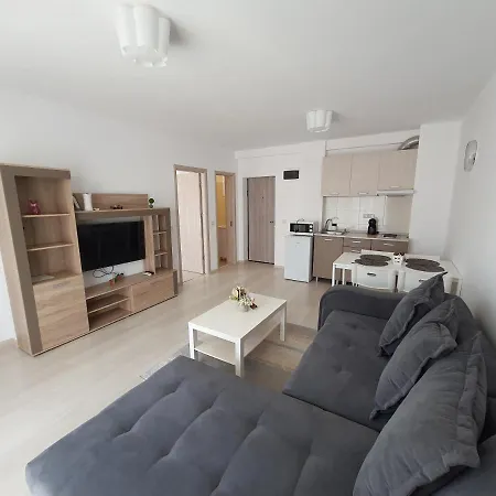 Mianelly Mamaia Nord * Năvodari