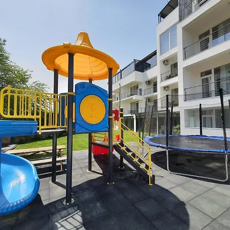 Mianelly Mamaia Nord * Năvodari