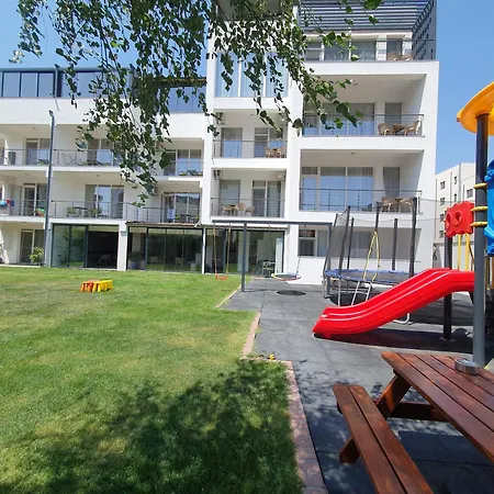 Mianelly Mamaia Nord 公寓 *