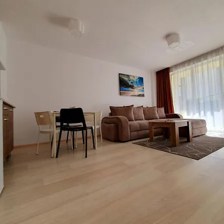 Mianelly Mamaia Nord 公寓