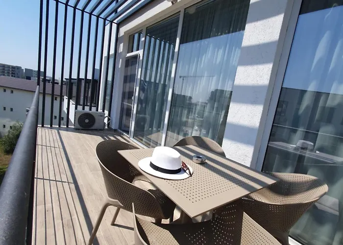 Mianelly Mamaia Nord * Năvodari