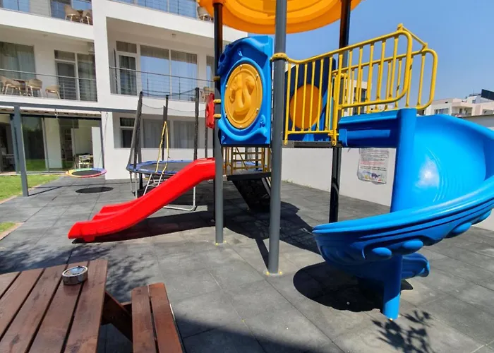 Mianelly Mamaia Nord * Năvodari